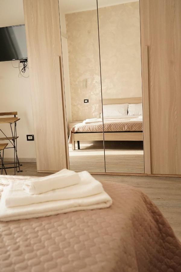 Bed and Breakfast La Residenza Di Adamo Сиракузы Экстерьер фото